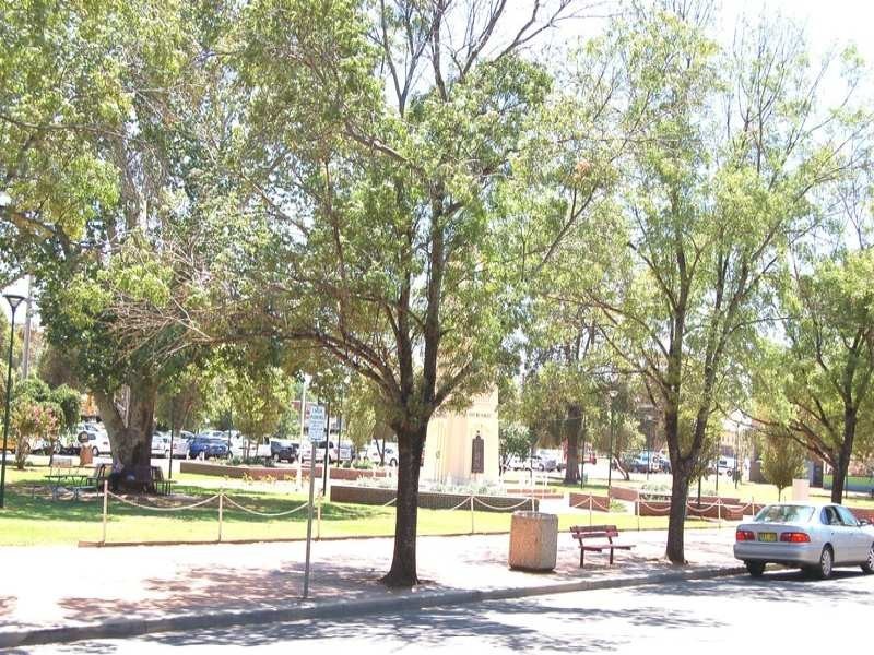 334 BANNA AVENUE, Griffith NSW 2680