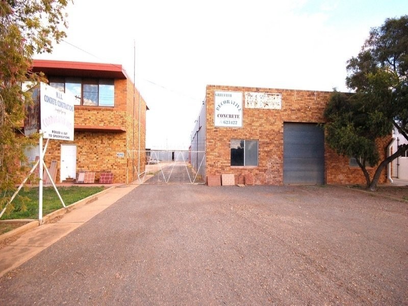 100 Wakaden Street, Griffith NSW 2680