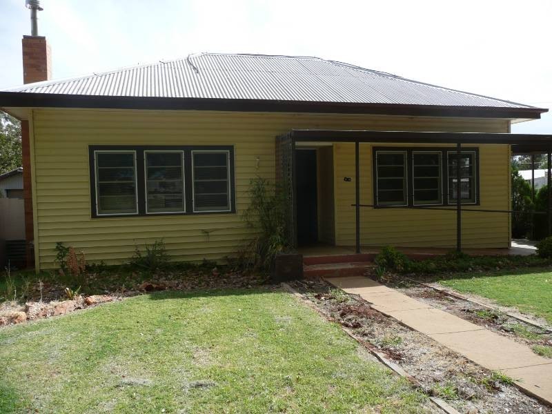 53 Coolah St, Griffith NSW 2680