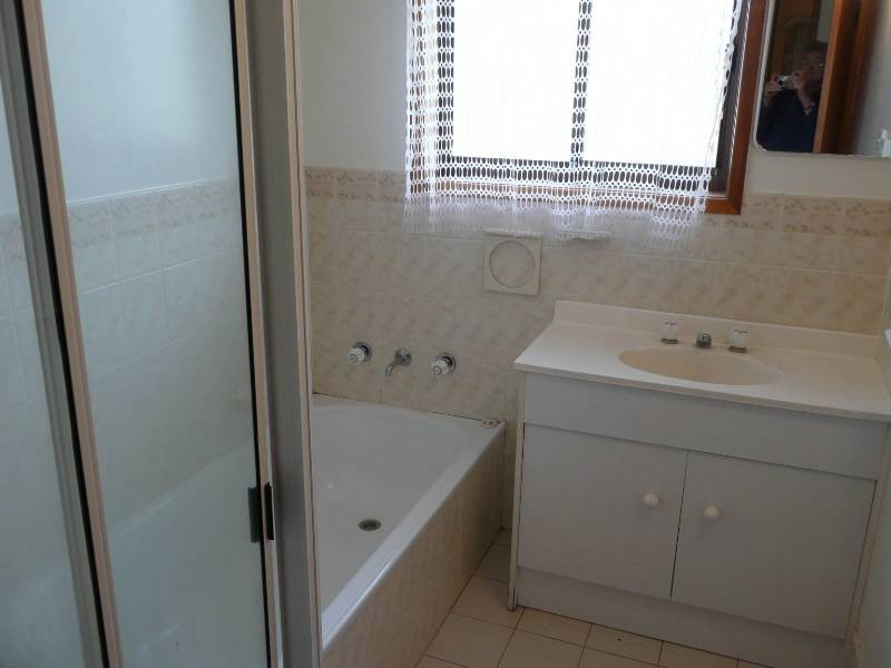 12 Chant Sreet, Darlington Point NSW 2706