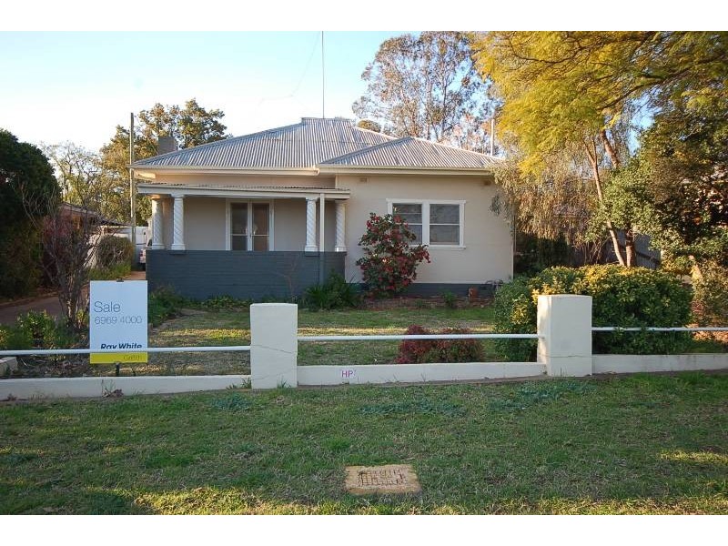 39 Noorilla Street, Griffith NSW 2680