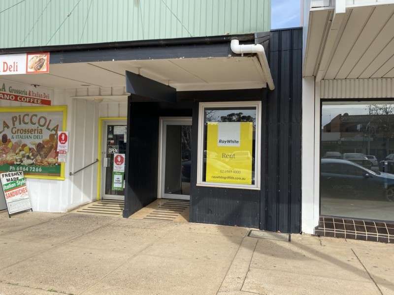 444B BANNA AVENUE, Griffith NSW 2680