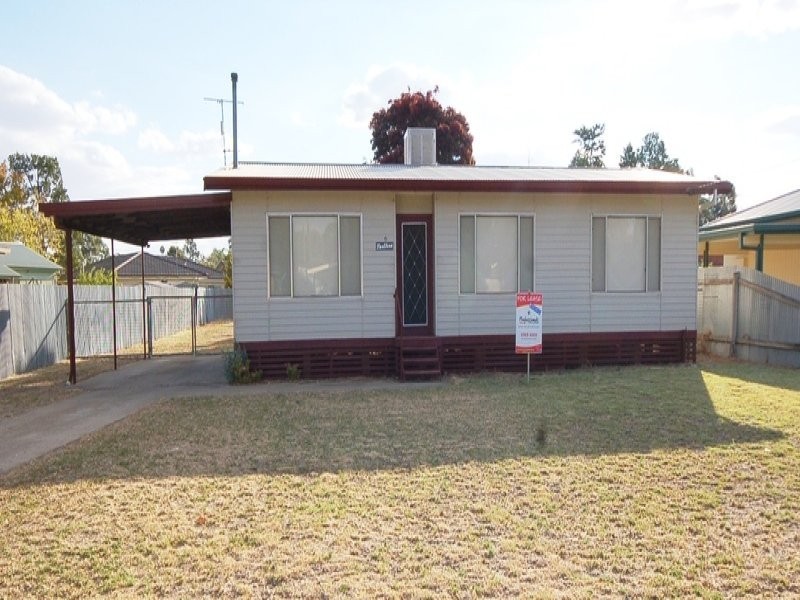 6 Bellbird Street, Coleambally NSW 2707