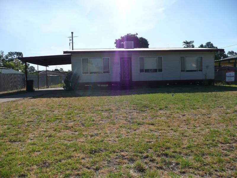 6 Bellbird Street, Coleambally NSW 2707