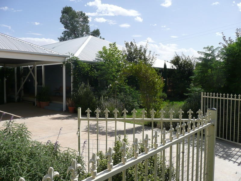 26 Beaumont Lane, Darlington Point NSW 2706