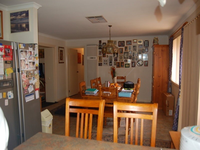 34 Kookaburra Avenue, Coleambally NSW 2707