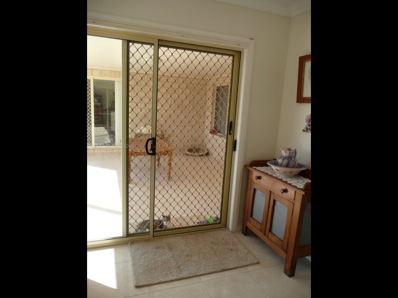 157 Clifton Boulevard, Griffith NSW 2680