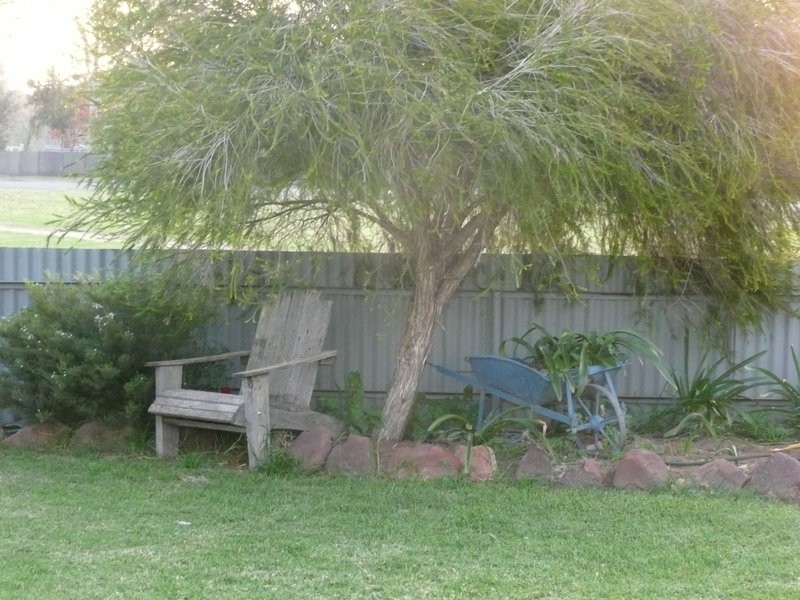 26 White Street, Darlington Point NSW 2706