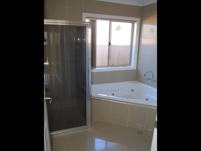 32 Gillmartin Road, Griffith NSW 2680