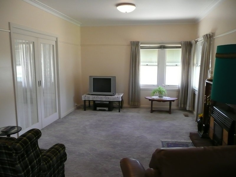 15 Hay Road, Darlington Point NSW 2706