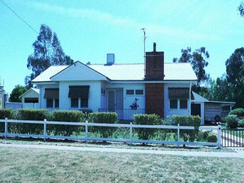 15 Hay Road, Darlington Point NSW 2706