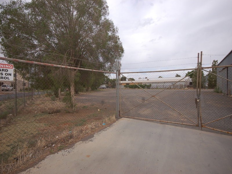 15 COLLIER STREET, Griffith NSW 2680