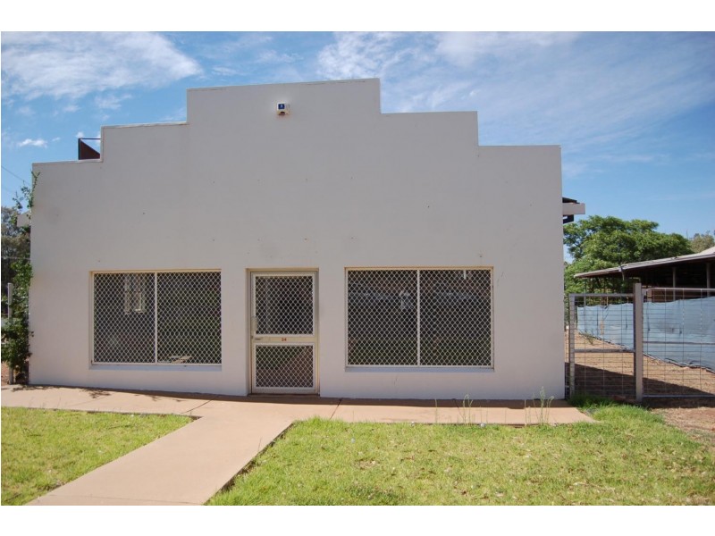 22-24 BENEREMBAH STREET, Griffith NSW 2680