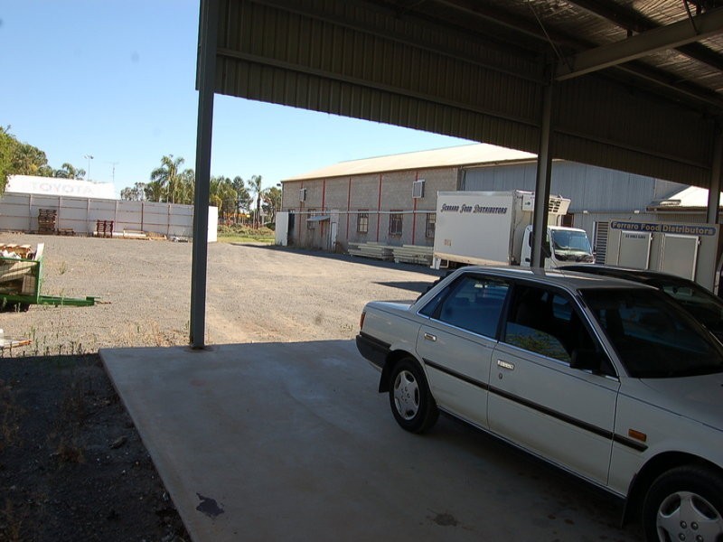 120 Wakaden Street, Griffith NSW 2680