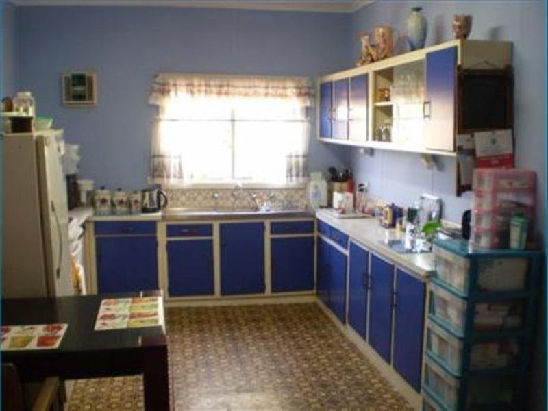 27 Devon Street, Merriwagga NSW 2652