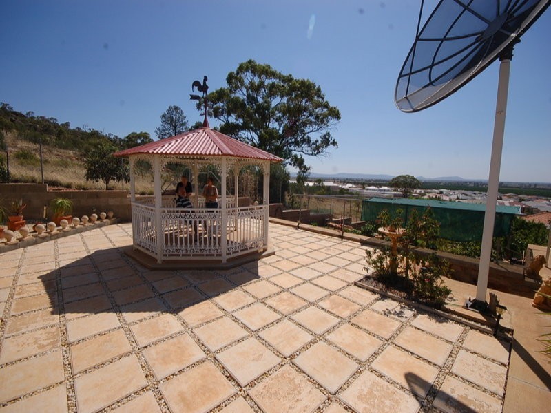 38 Waugh Street, Griffith NSW 2680