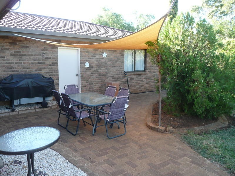 21 Myall Street, Barellan NSW 2665