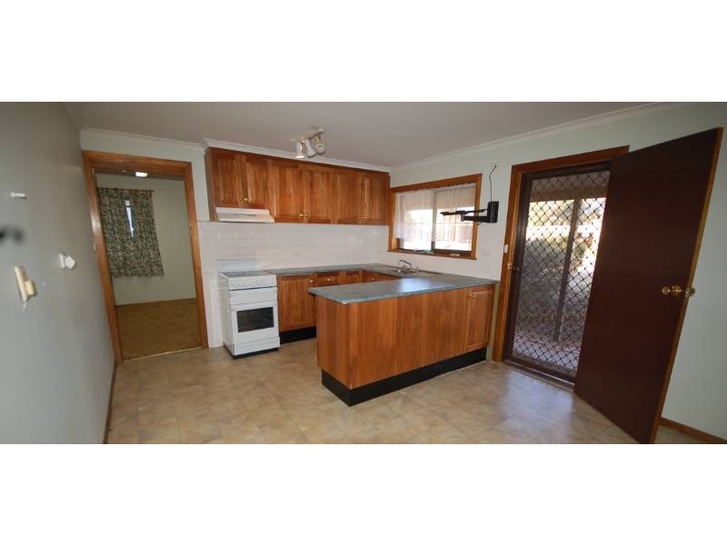 28 Bellbird Street, Coleambally NSW 2707