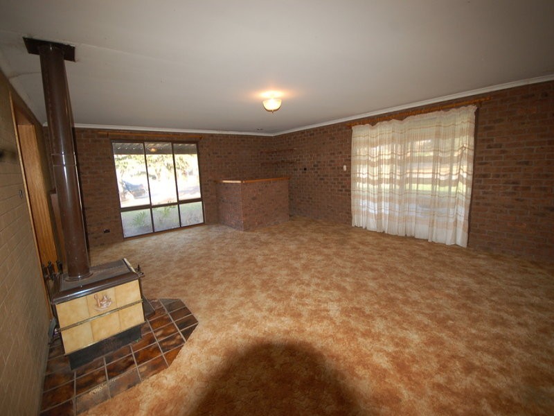 28 Bellbird Street, Coleambally NSW 2707