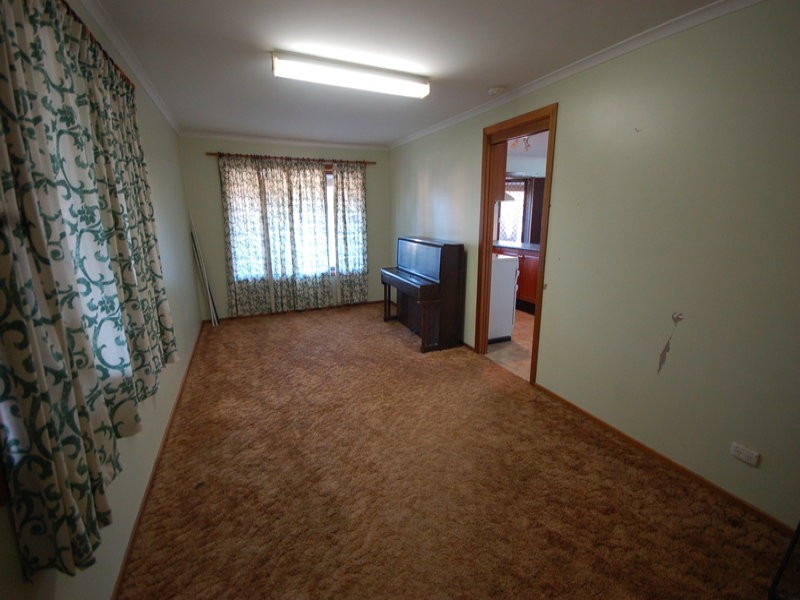 28 Bellbird Street, Coleambally NSW 2707
