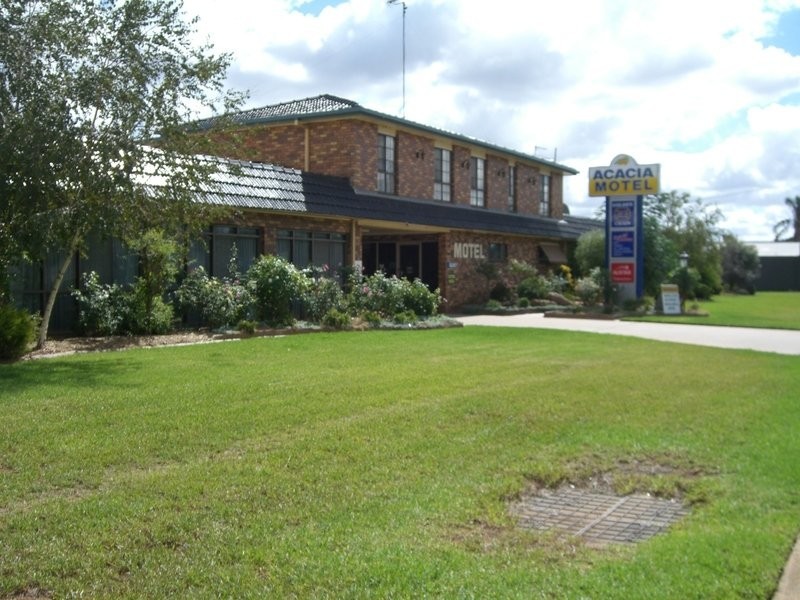 923 Jondaryan Avenue, Griffith NSW 2680