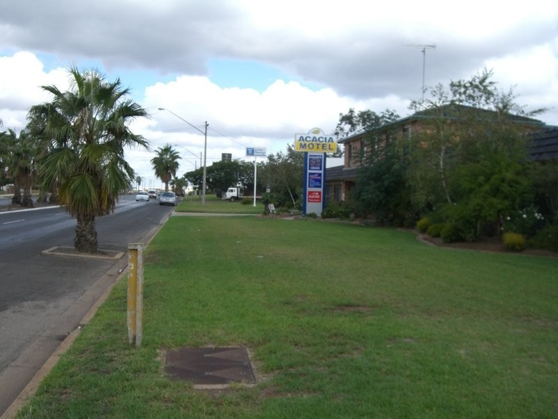 923 Jondaryan Avenue, Griffith NSW 2680