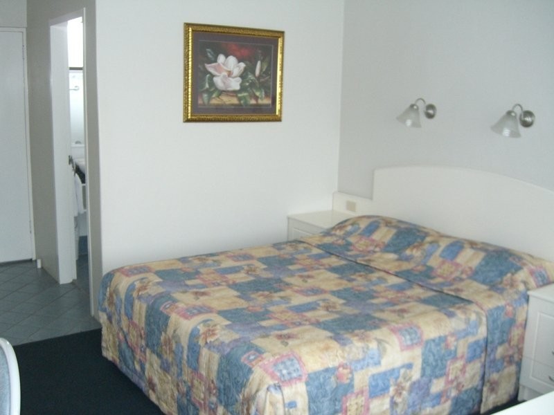 923 Jondaryan Avenue, Griffith NSW 2680