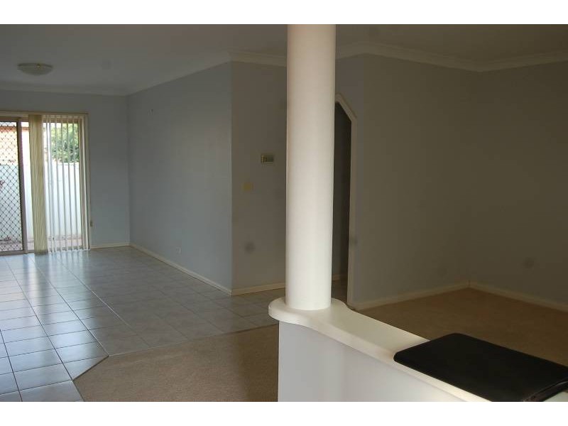 15 Ash Street, Hanwood NSW 2680