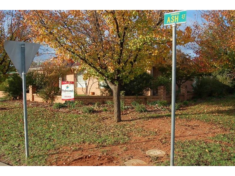 15 Ash Street, Hanwood NSW 2680