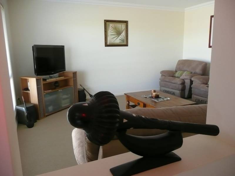8 Gillmartin Drive, Griffith NSW 2680