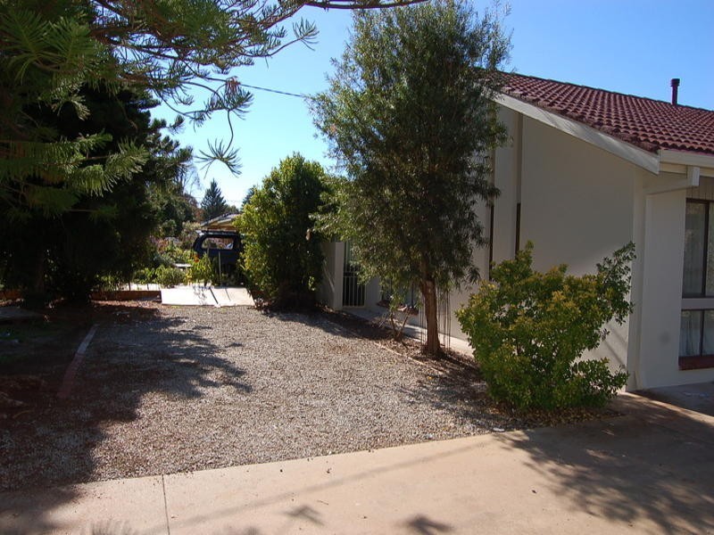 27 Ledgerwood Street, Griffith NSW 2680
