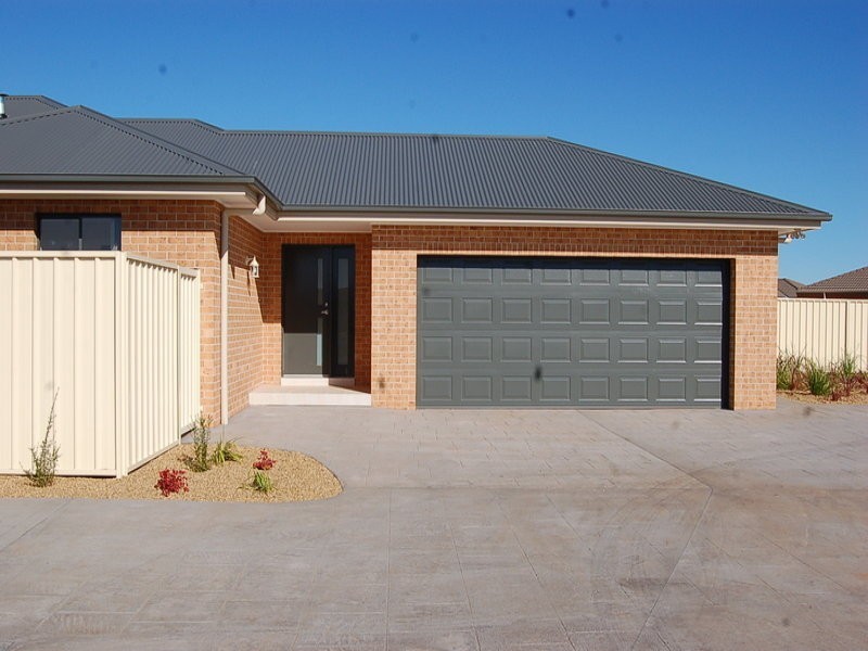 34A Hillam Drive, Griffith NSW 2680