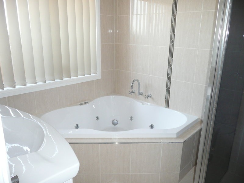 34B Hillam Drive, Griffith NSW 2680