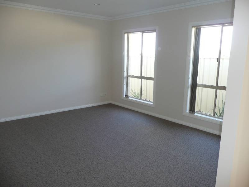 36B Hillam Drive, Griffith NSW 2680