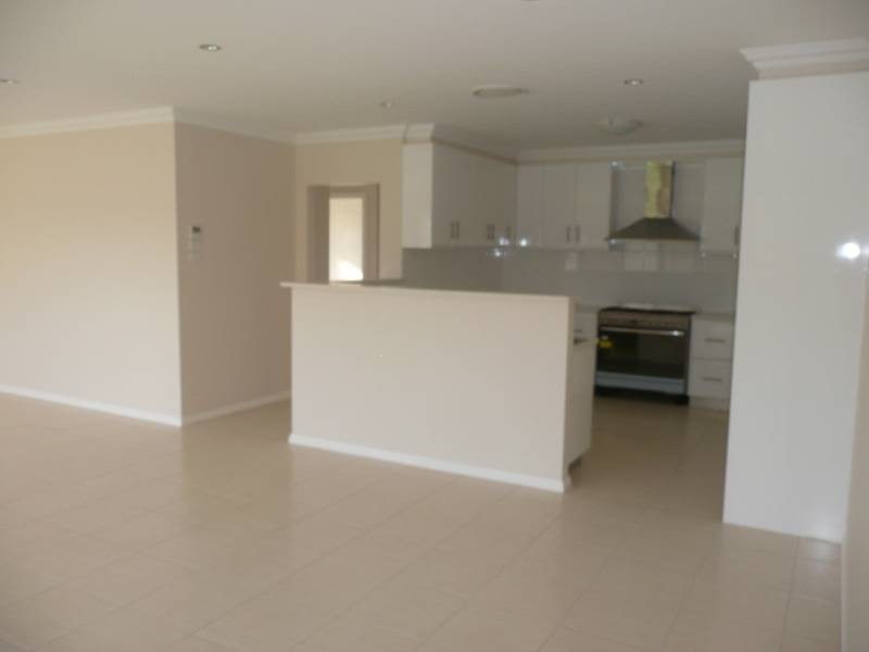 36B Hillam Drive, Griffith NSW 2680