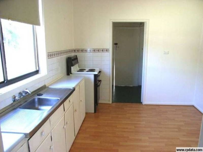 9 Corbett Street, Darlington Point NSW 2706