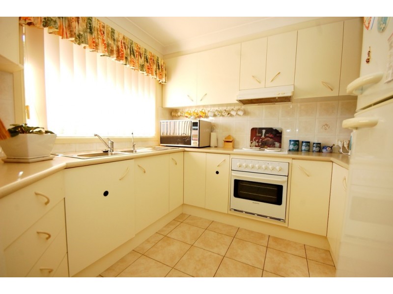 8a Robrick Close, Griffith NSW 2680