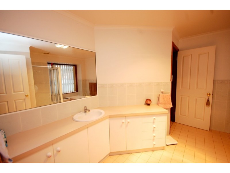 3a Dowell Place, Griffith NSW 2680