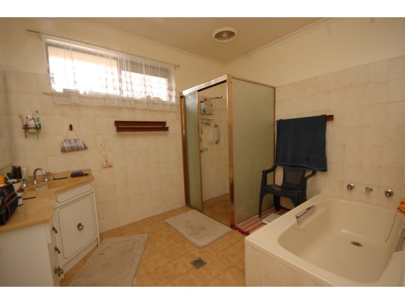 3 Sanders STreet, Griffith NSW 2680