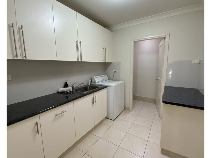 10 Nicholls Street, Griffith NSW 2680