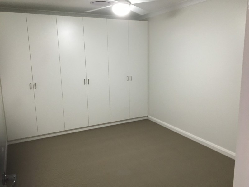 Flat 3 / 425 Banna Avenue, Griffith NSW 2680