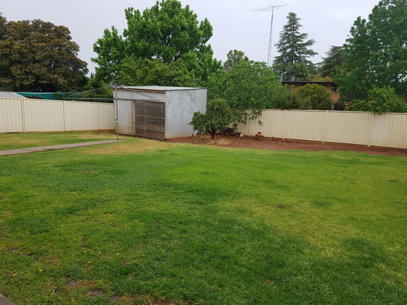 87 McNabb Crescent, Griffith NSW 2680