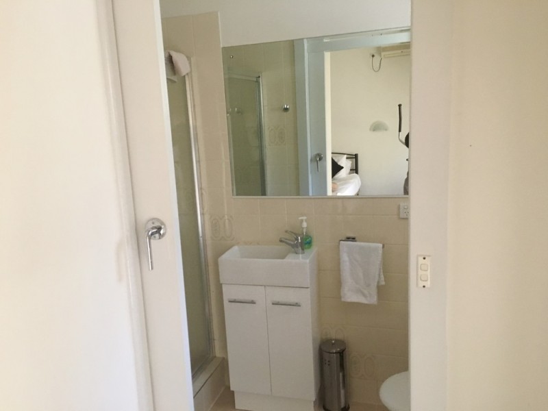34 Lawford Crescent, Griffith NSW 2680