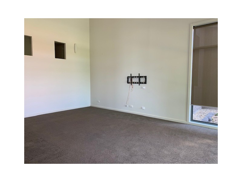 4 Harnett Place, Griffith NSW 2680