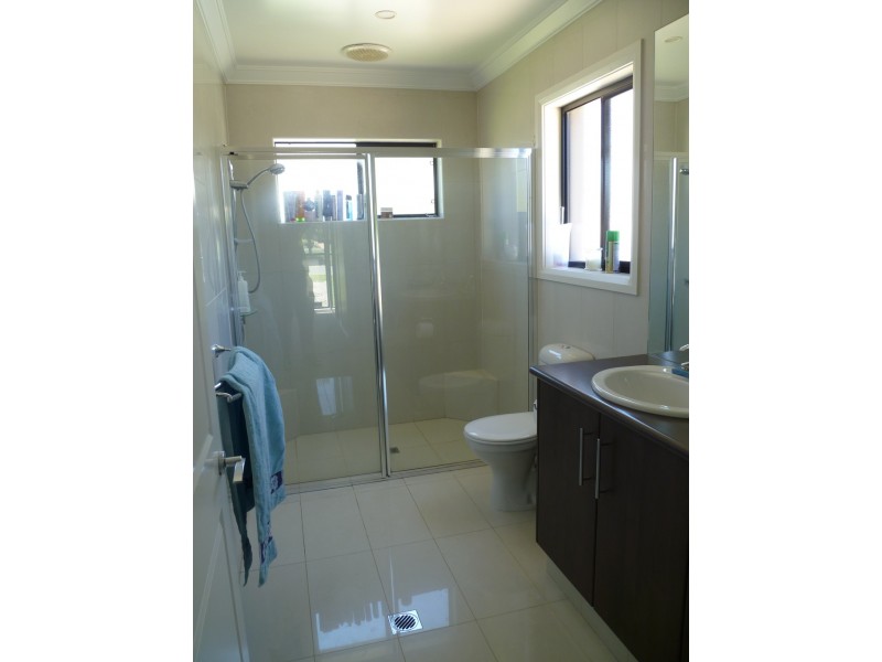 13 Hardwick, Griffith NSW 2680