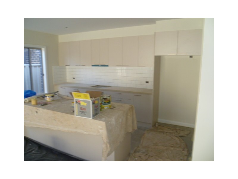 2B Gillmartin Drive, Griffith NSW 2680