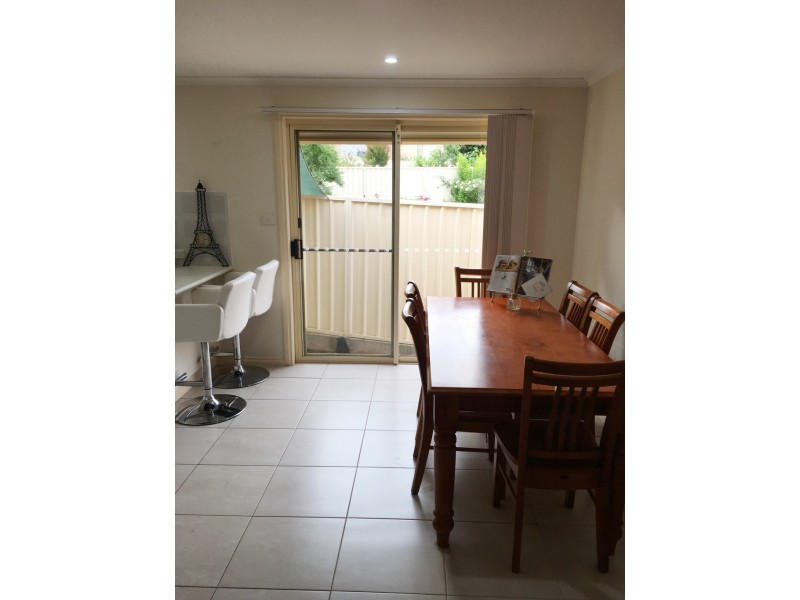 2/3 Worfolk Place, Griffith NSW 2680