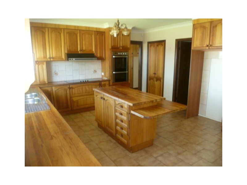 Farm 120 Kidman Way, Hanwood NSW 2680