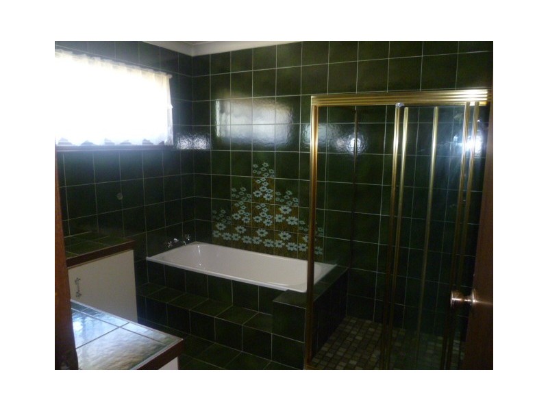 Farm 120 Kidman Way, Hanwood NSW 2680