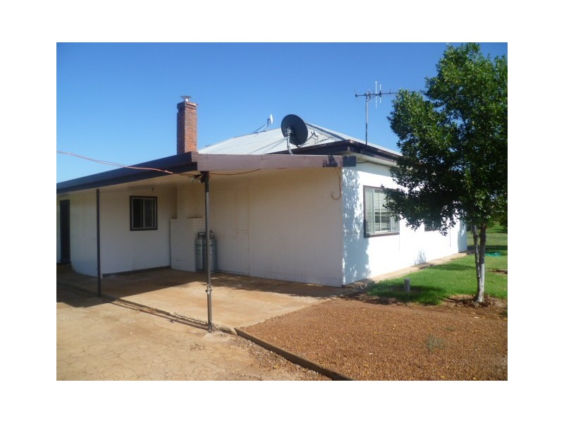 1715 Whites Road, Tharbogang NSW 2680